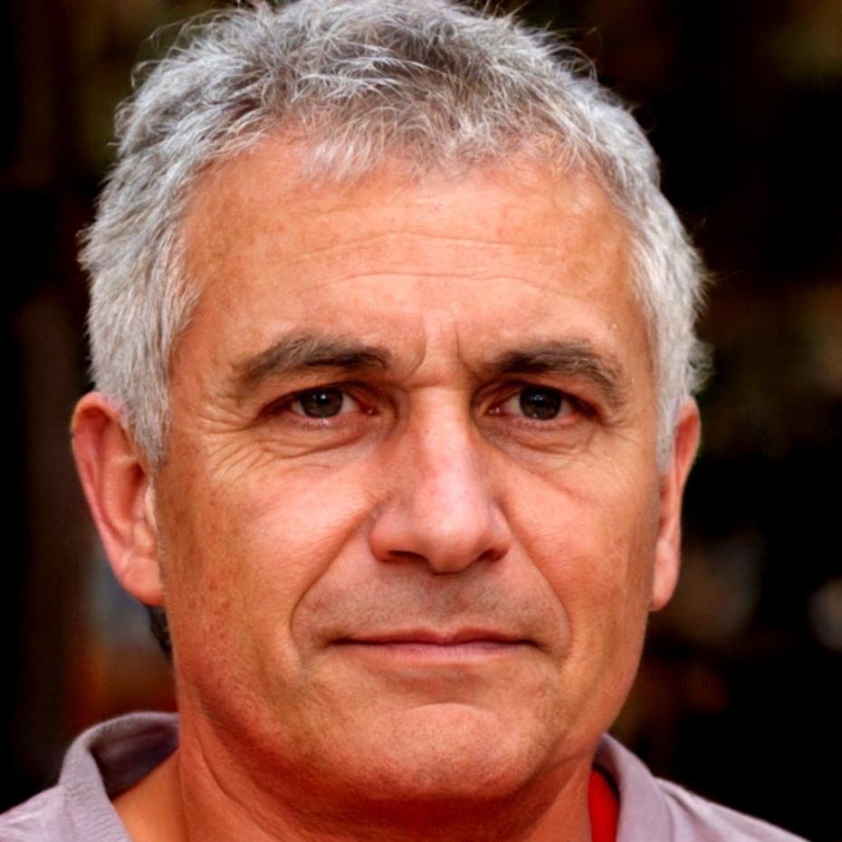 Portret Dănuț Velican